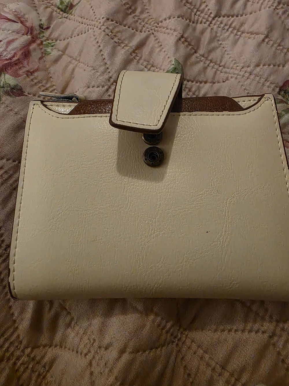 Cream & Brown Women’s Snap-Closure Wallet
